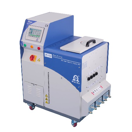 Mega 高容量高精度计量泵触膜控制热熔胶机